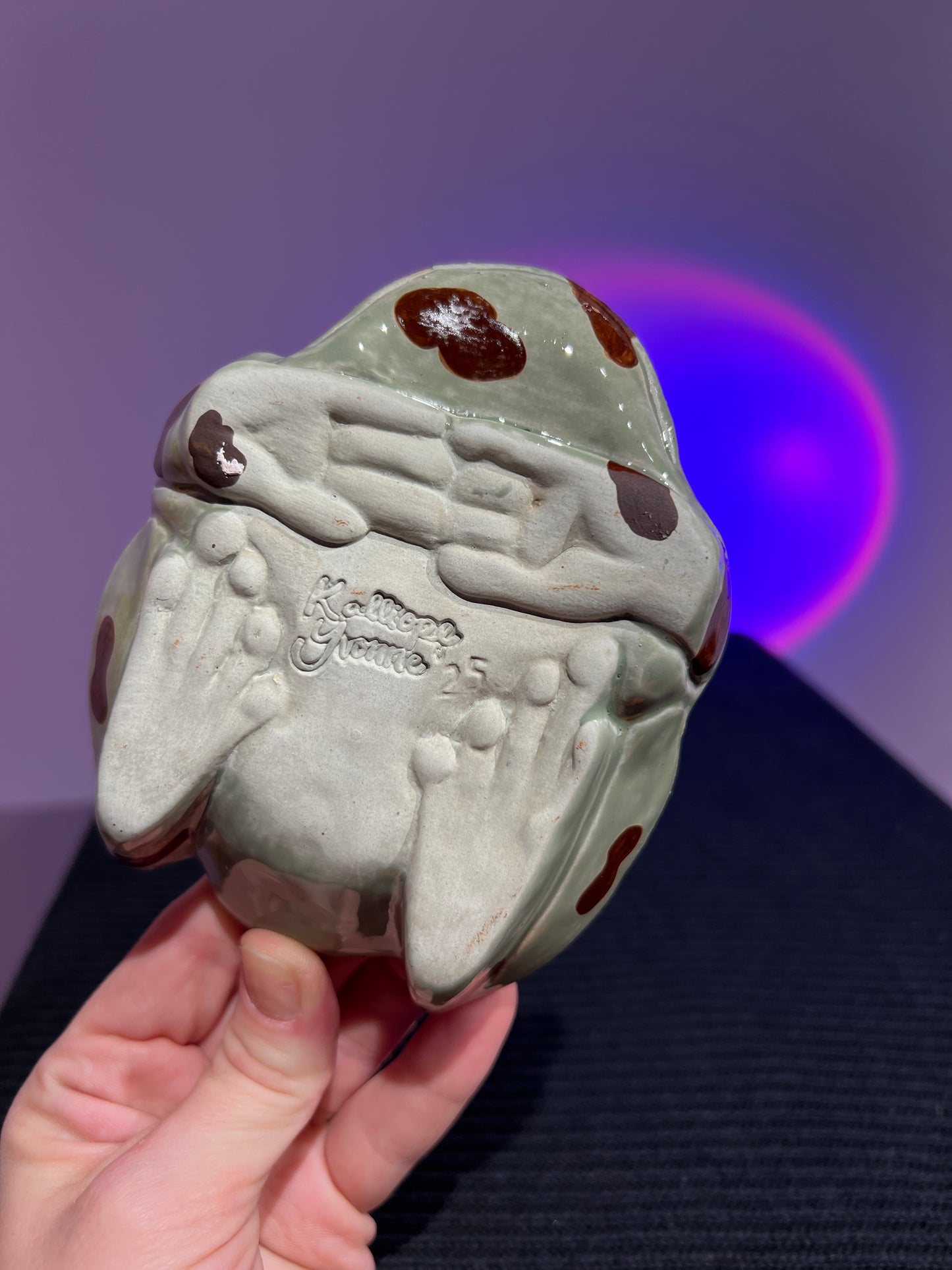 Gary the Garlic Grater