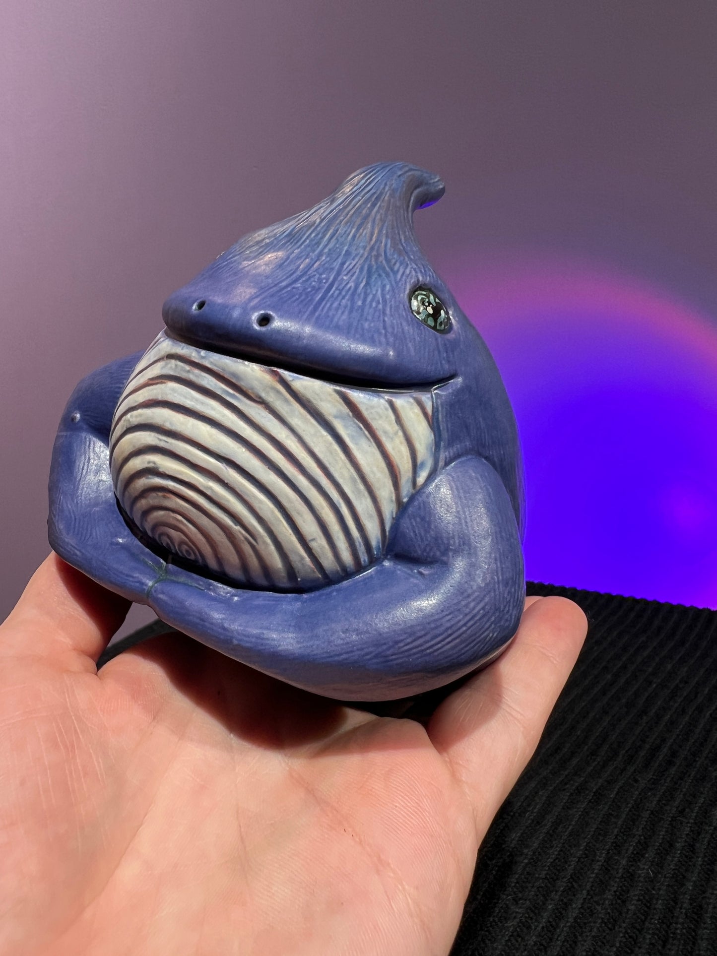 Polly the Blue Onion