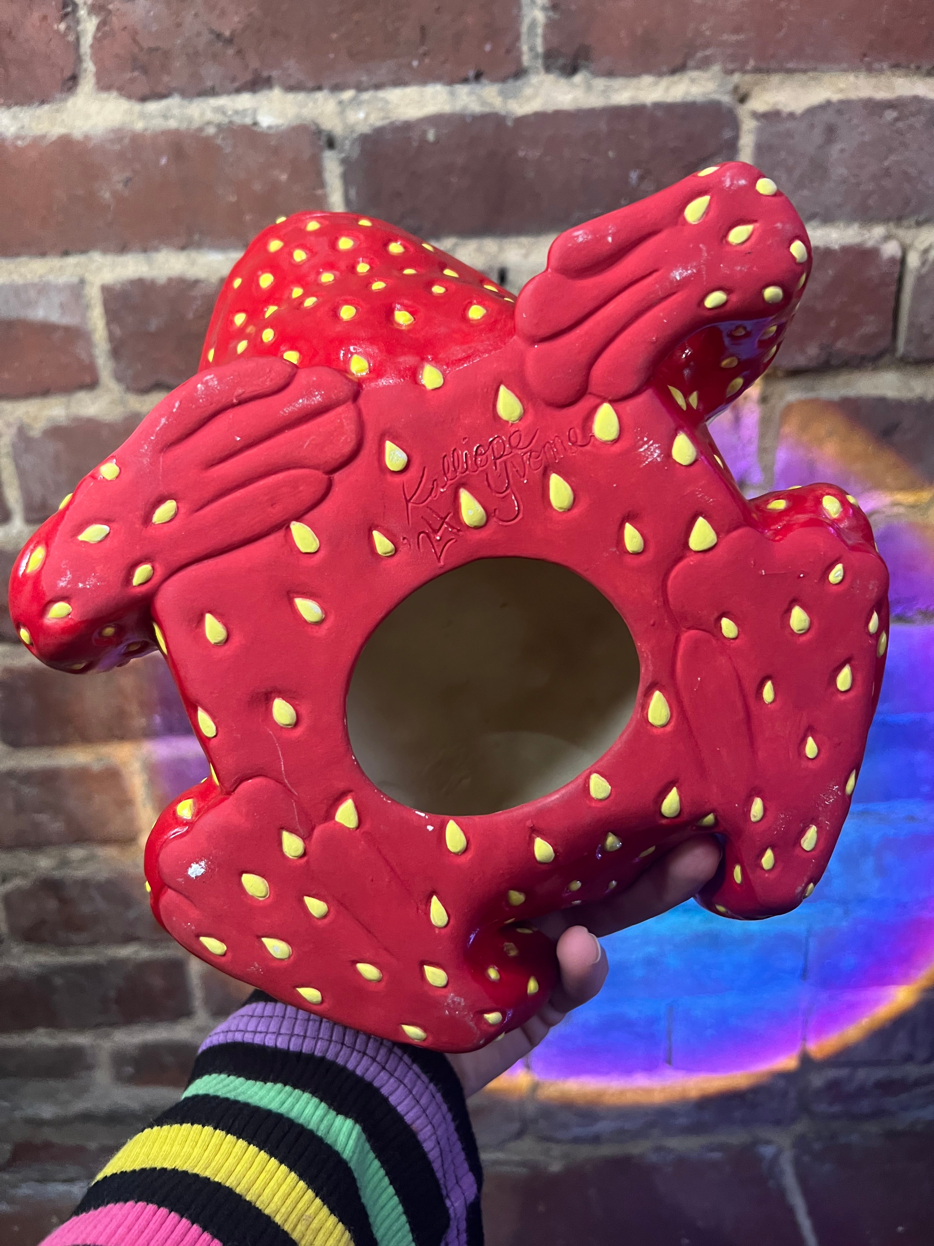 Drizzle The Strawberry Frog Kalliope Yvonne Ceramics drizzle-the-strawberry-frog-kalliope-yvonne-ceramics