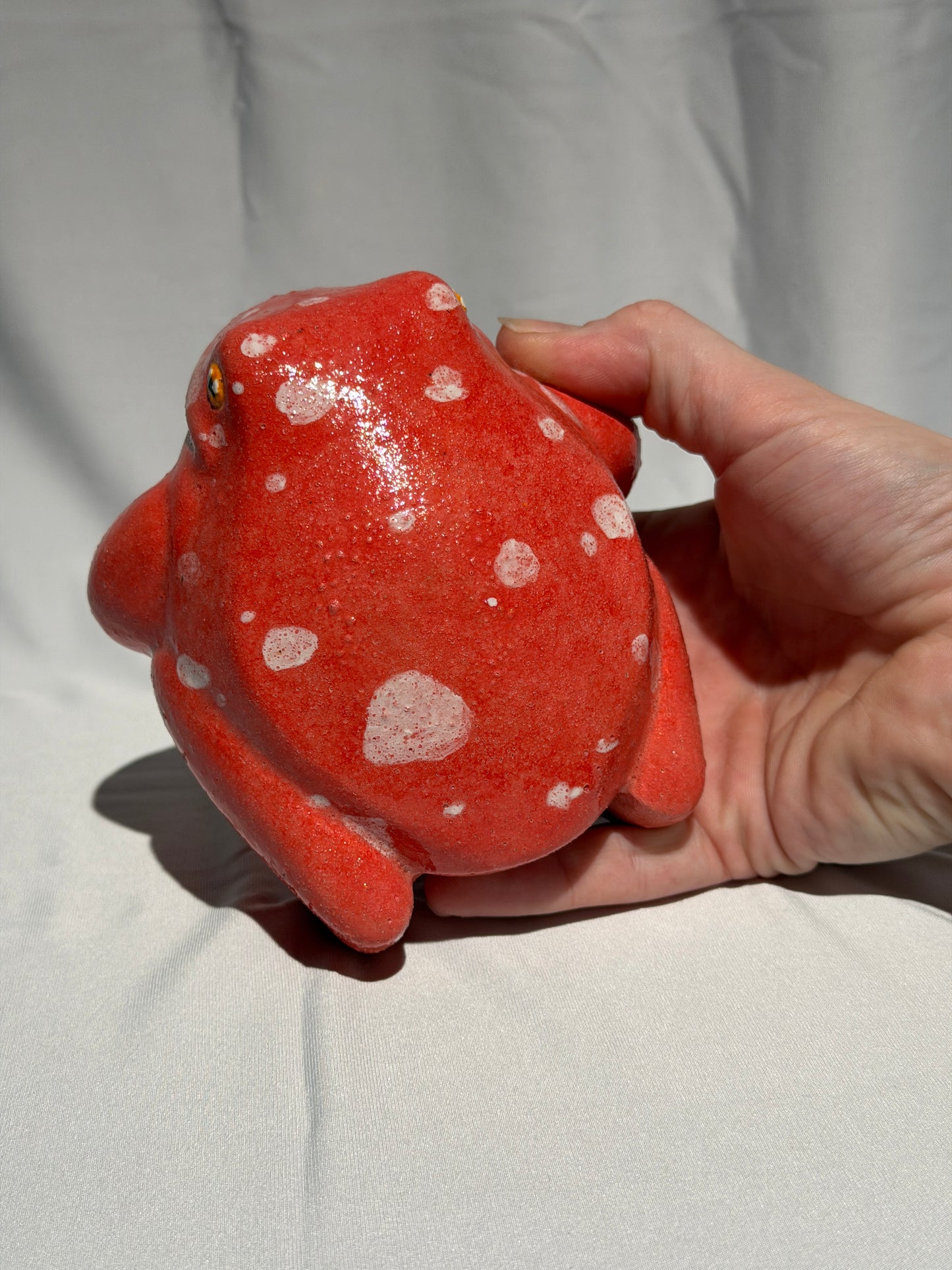Fry the red White's tree frog