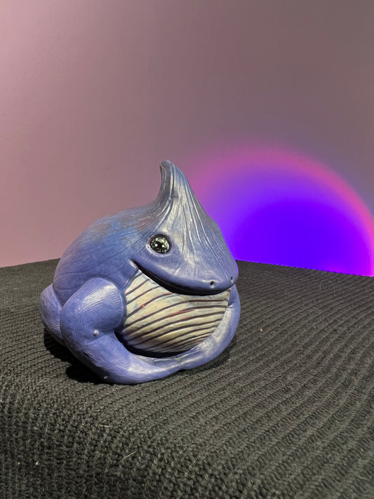 Polly the Blue Onion