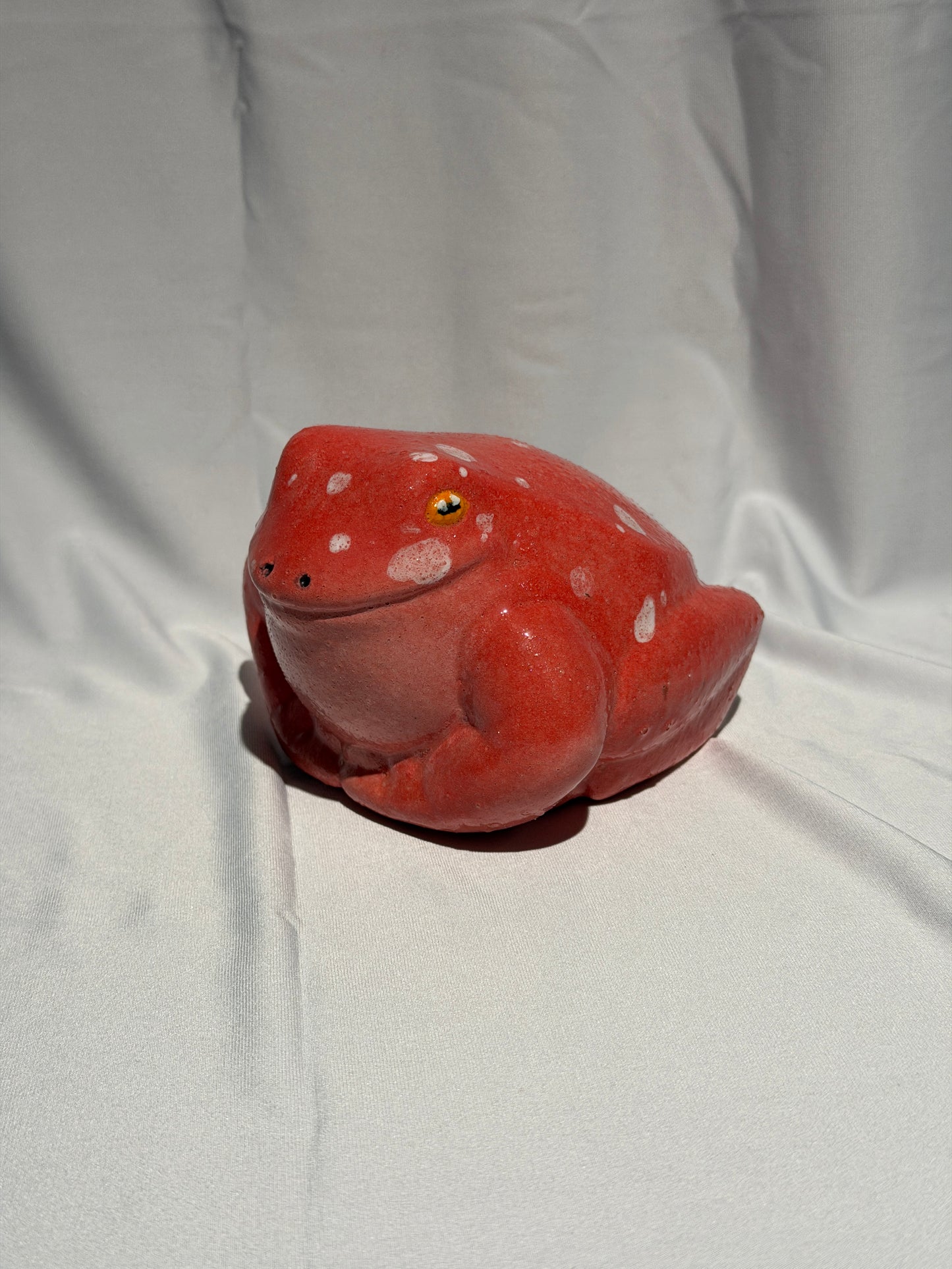 Fry the red White's tree frog