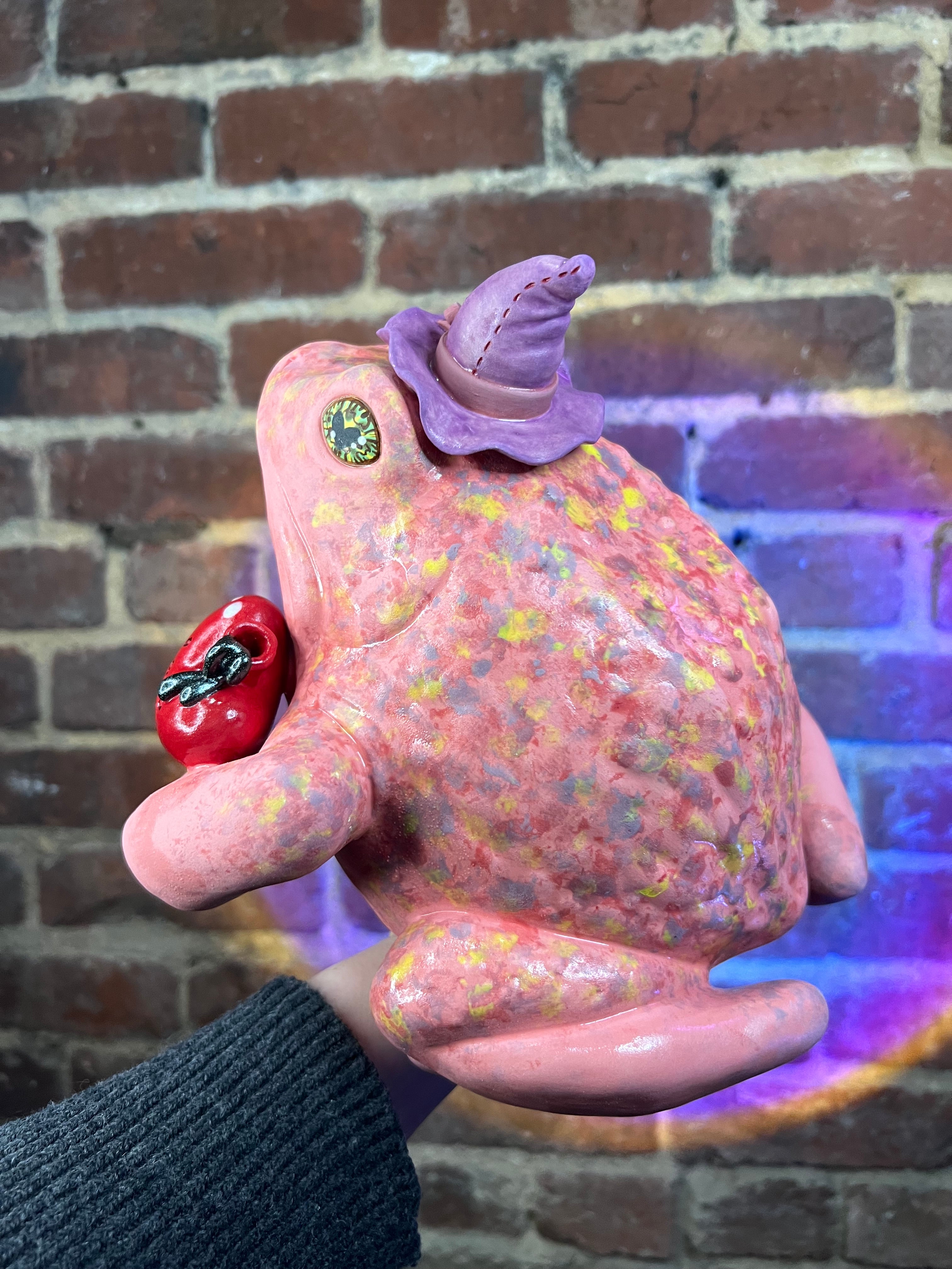 Valentina Wizzlewart The Witch Valentoad Kalliope Yvonne Ceramics valentina-wizzlewart-the-witch-valentoad-kalliope-yvonne-ceramics