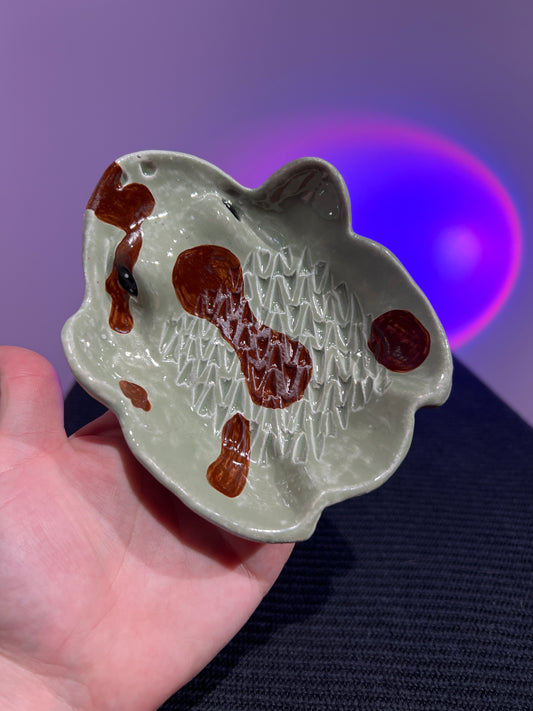 Gary the Garlic Grater