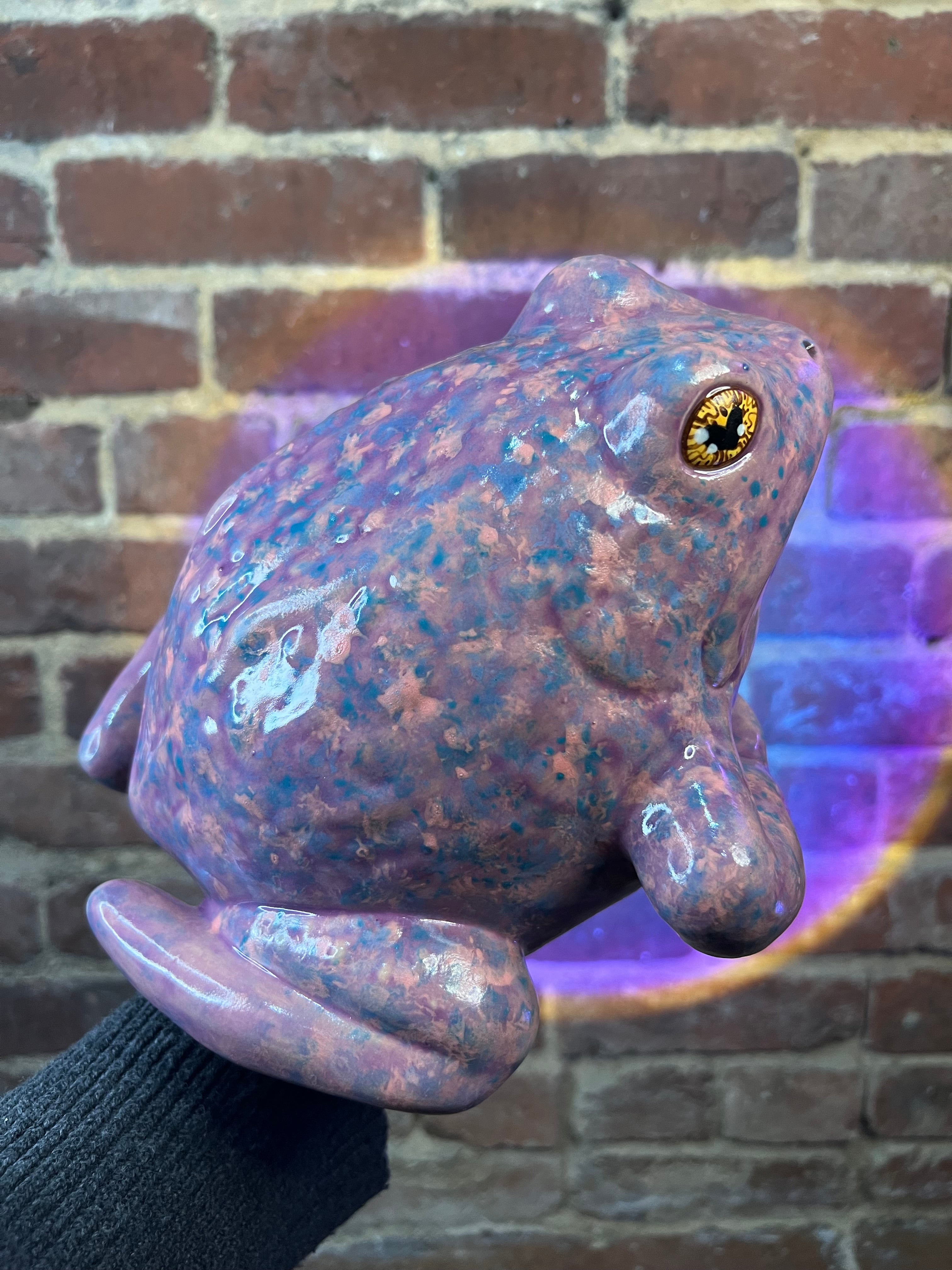 Berry The Purple Valentoad Kalliope Yvonne Ceramics berry-the-purple-valentoad-kalliope-yvonne-ceramics